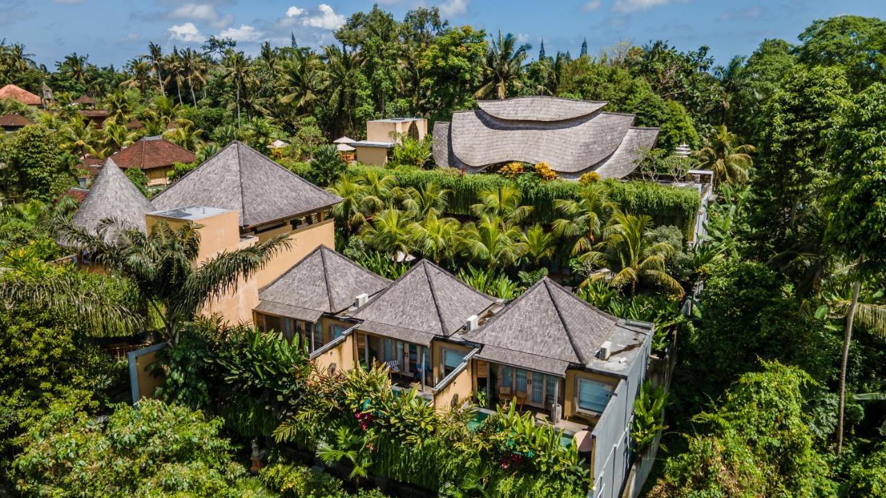 Weda Cita Resort And Spa By Mahaputra Ubud Exterior foto The resort's villas